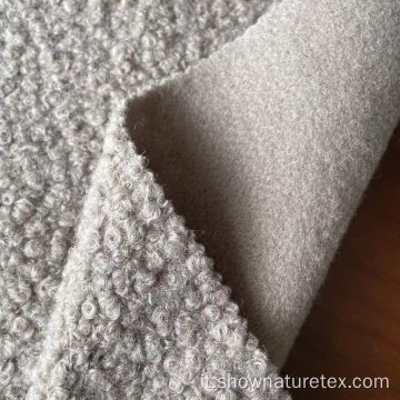Tessuto di lana bollito a maglia